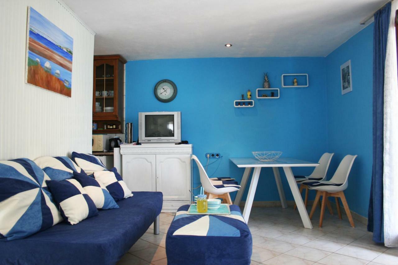 Apartment Azriel Vir Luaran gambar